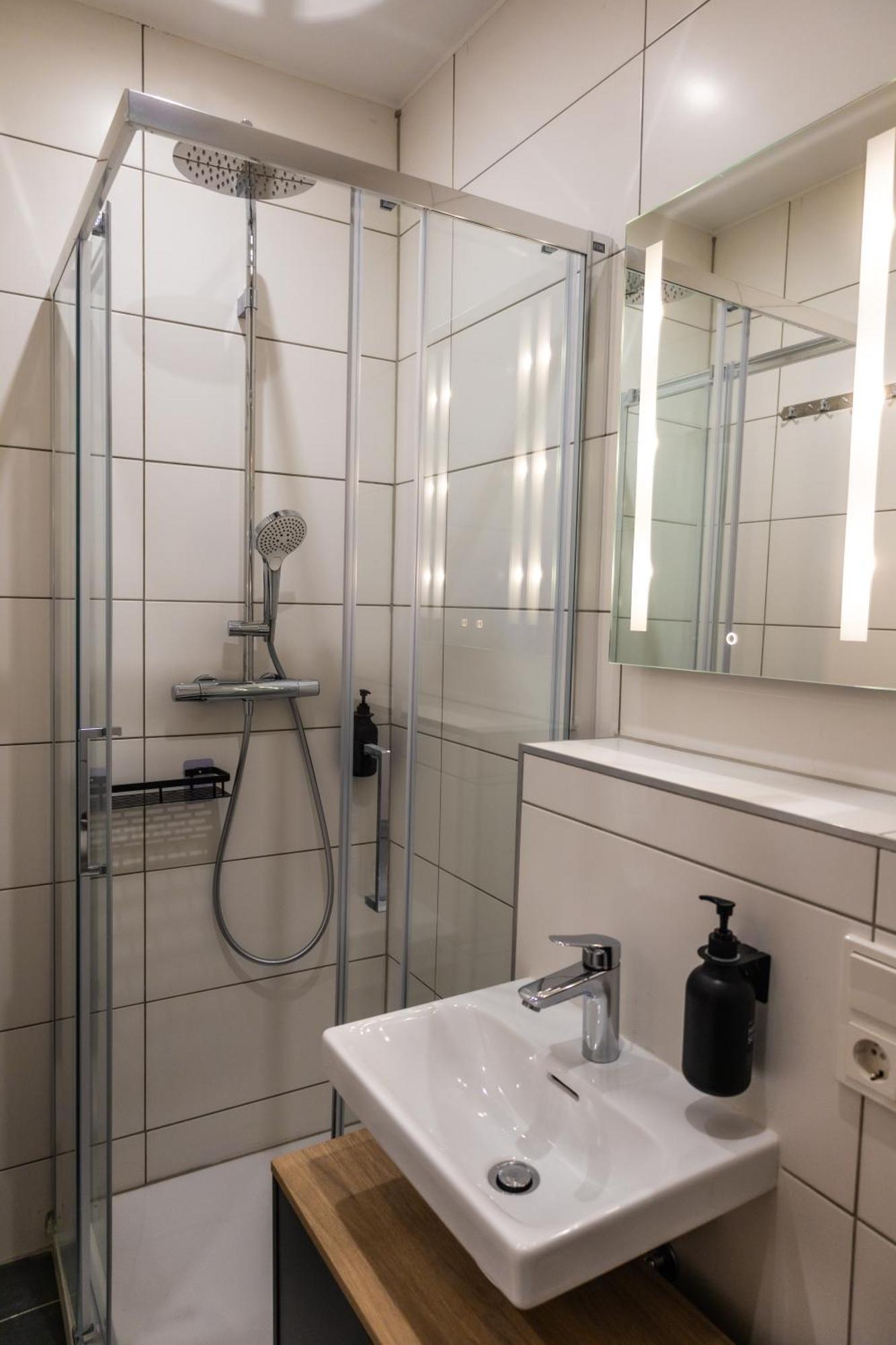 Hln Apartments Am Bahnhof Sarrebruck Extérieur photo